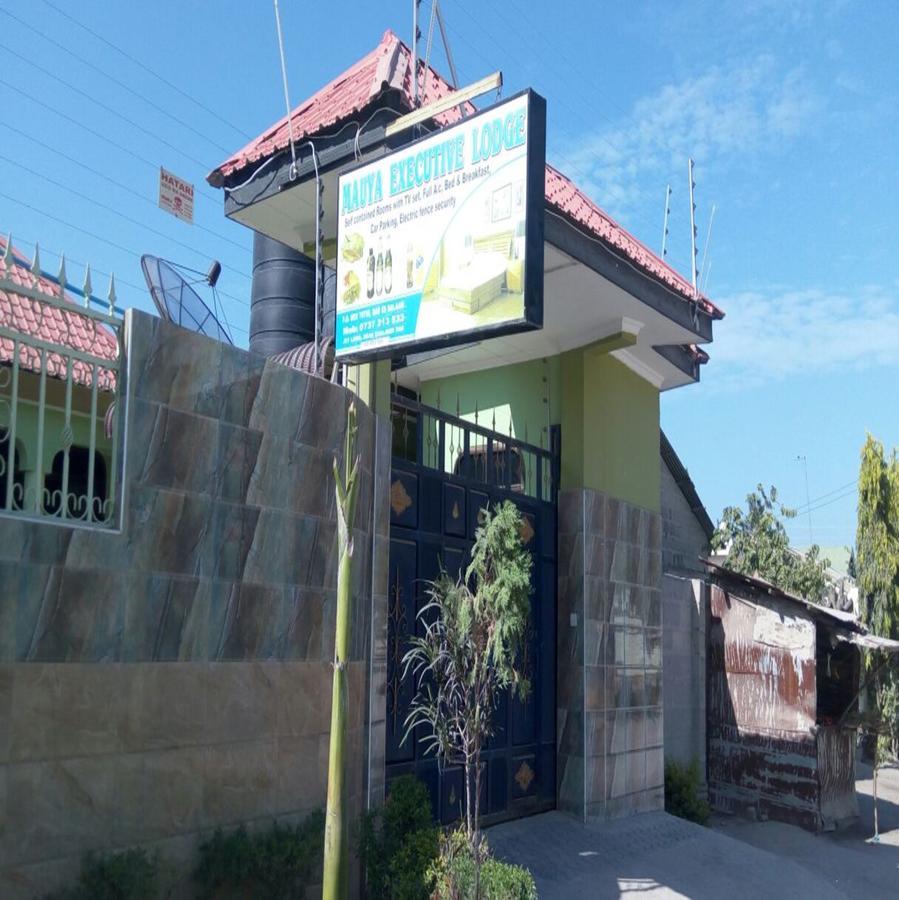 דאר א-סאלאם Mauya Executive Lodge מראה חיצוני תמונה